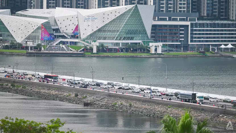 Singapur Milli Günü'nde kara sınır kapılarında yoğun trafik bekleniyor