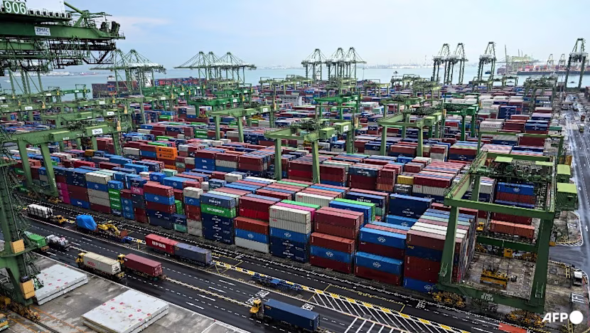 Singapur'un petroldışı ihracatı mayısta %38,4 arttı; yapay zeka öncülüğünde elektronik patlaması
