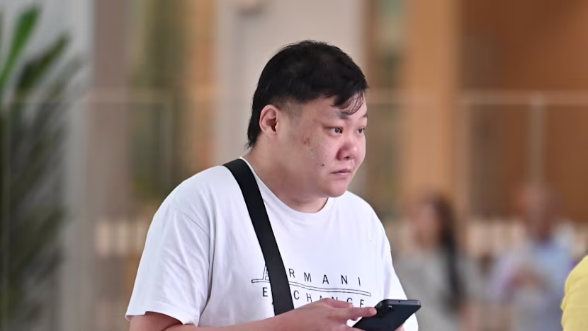 Singapurlu adam, Marina Bay Sands'in yandığı sahte fotoğrafı Bakan Li'ye şaka diye gönderdi