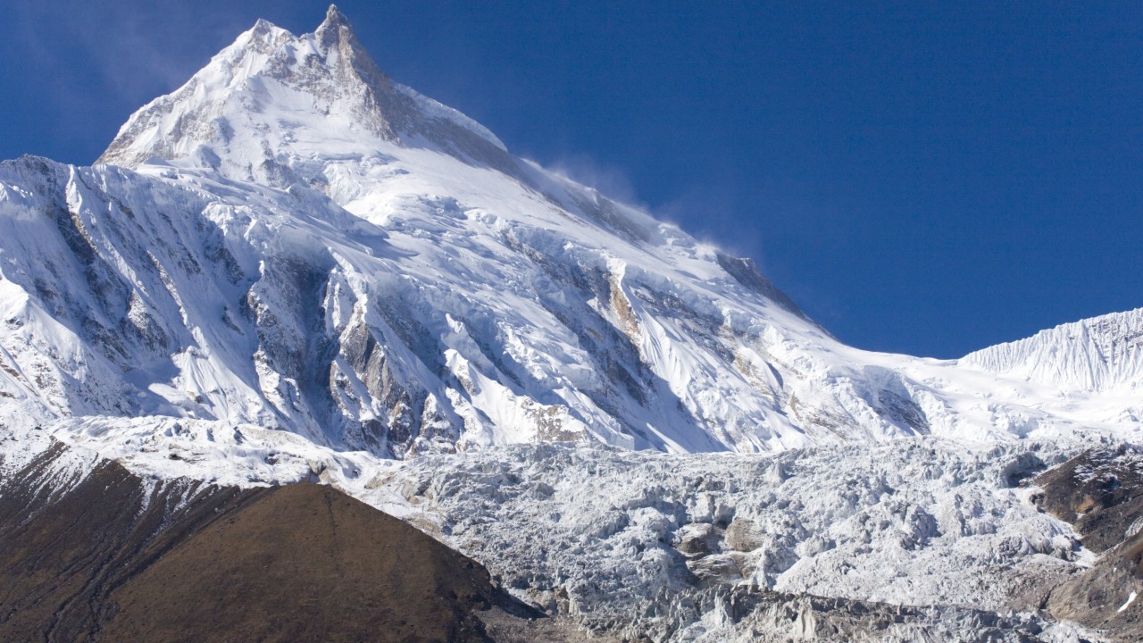 Singapurlu dağcı Manaslu'da hayatını kaybetti
