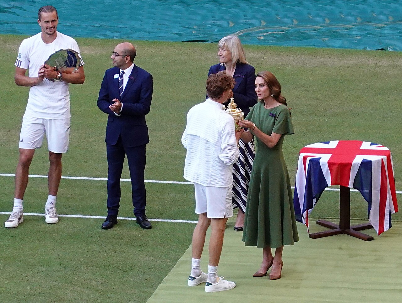 Sinner, Zverev'i Geçerek Wimbledon Şampiyonu Oldu