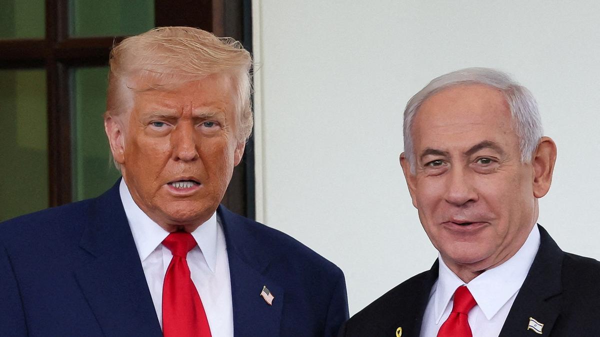 Sonsuz Savaşın Gölgesi: Afganistan'da Yeni Bir Dönem mi