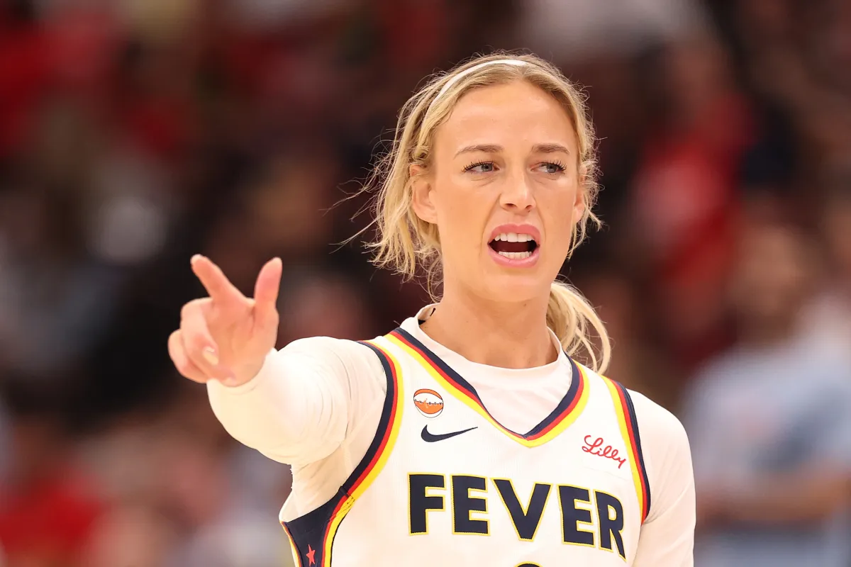 Sophie Cunningham, A'ja Wilson ile Taraftar Arasındaki Gerginliğe Tepki Gösterdi