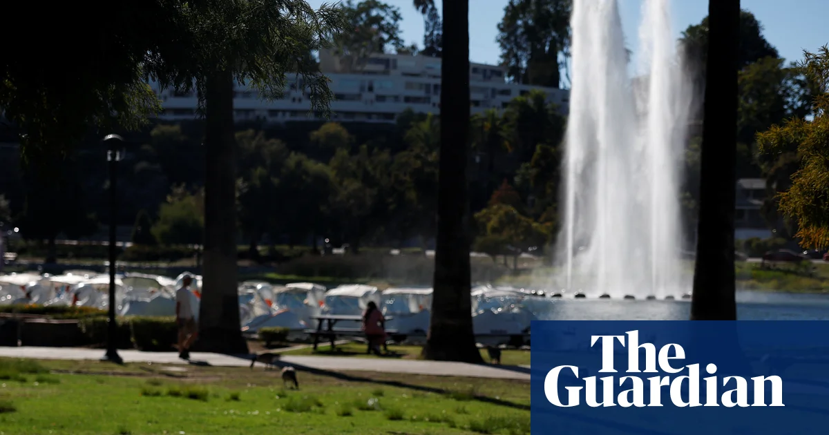 Southern California swelters as late-season heatwave smothers region