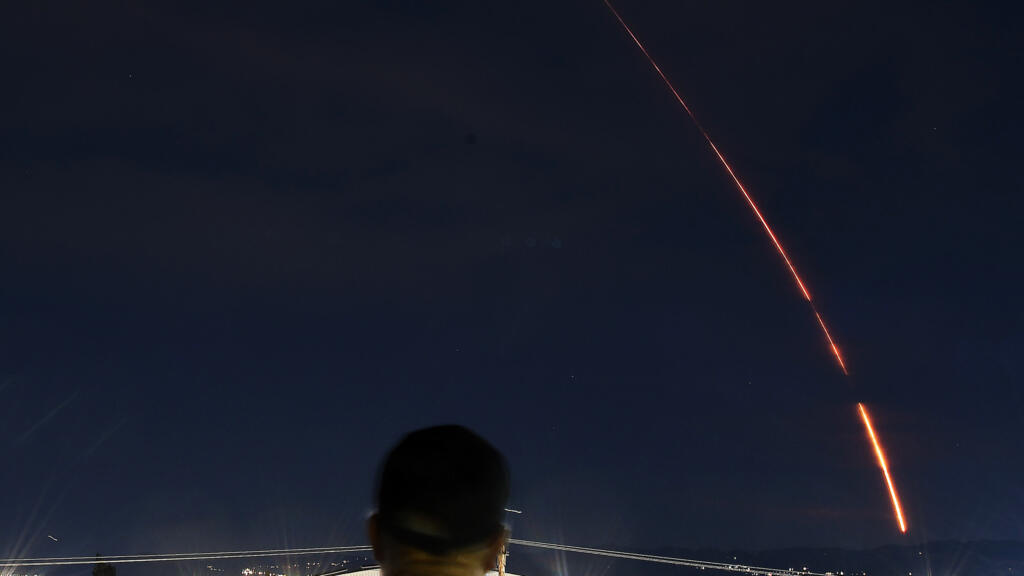 SpaceX'in Askeri Starlink'i Starshield: Ukrayna'da Hizmet Kısıtlaması