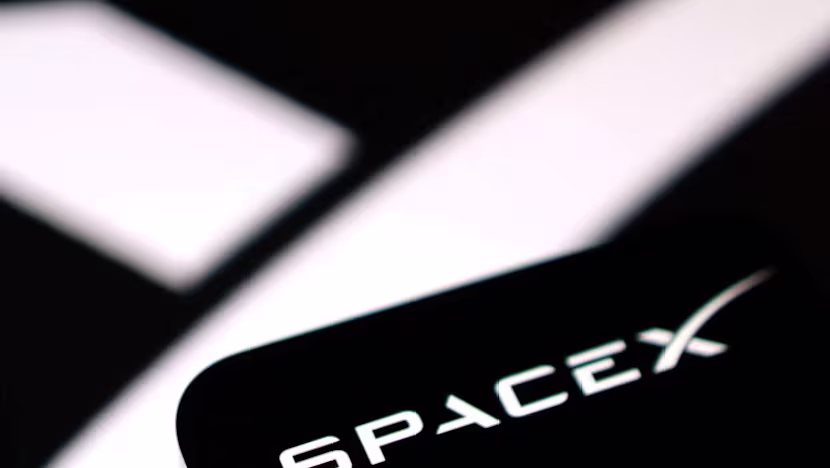 SpaceX ve Charter, ABD'de cep telefonu işbirliği için görüşmüş