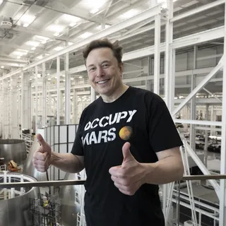 SpaceX halka arzla 75 milyar dolar toplamayı planlıyor