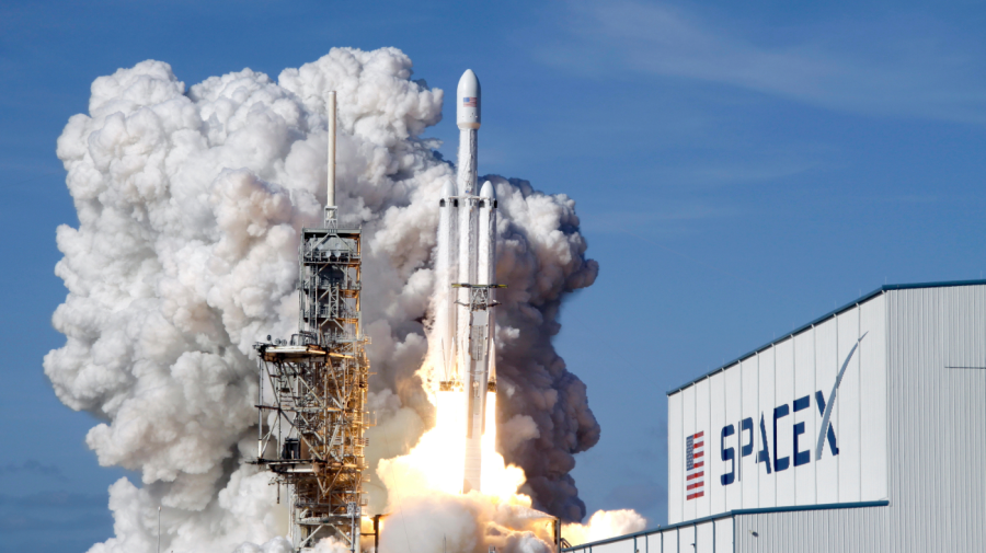 SpaceX roketi Ay'a çarpmaya hazırlanıyor