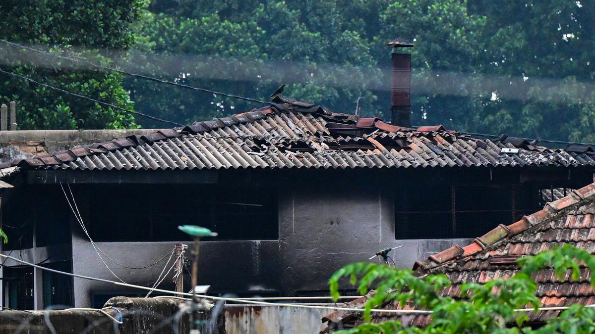 Sri Lanka'da Cezaevi İsyanı: Ordu Göreve Çağrıldı
