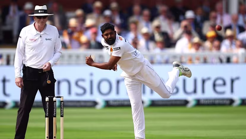 Sri Lanka Spinner'larla Geri Döndü: Hindistan 460-9'da