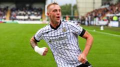 St Mirren küme düşme korkusunu 'yakıt' yapıp liderliğe koştu