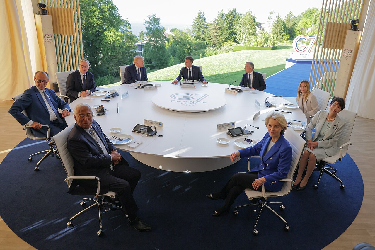 Starmer'a G7 Zirvesi'nde Soğuk Duş: 'Mücadeleye Devam