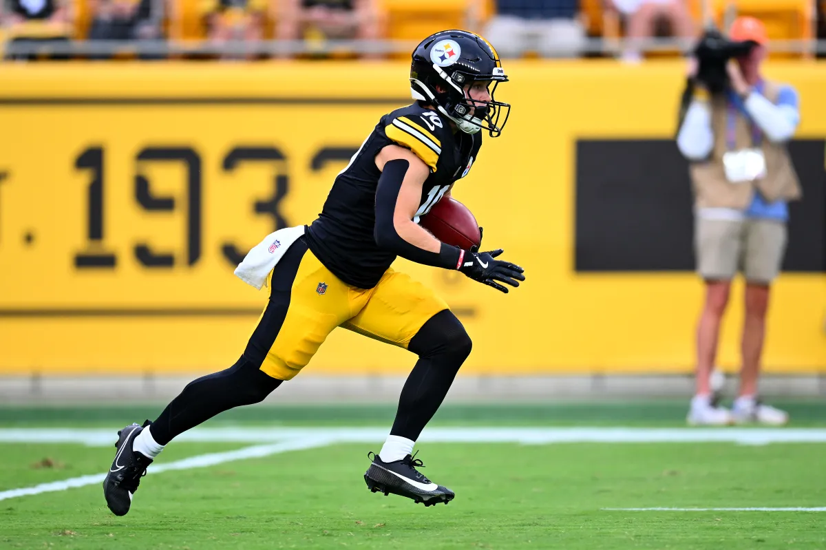Steelers'ın Çaylağı, Aaron Rodgers'ın Oyun Planına Uyum Sağlayabilir