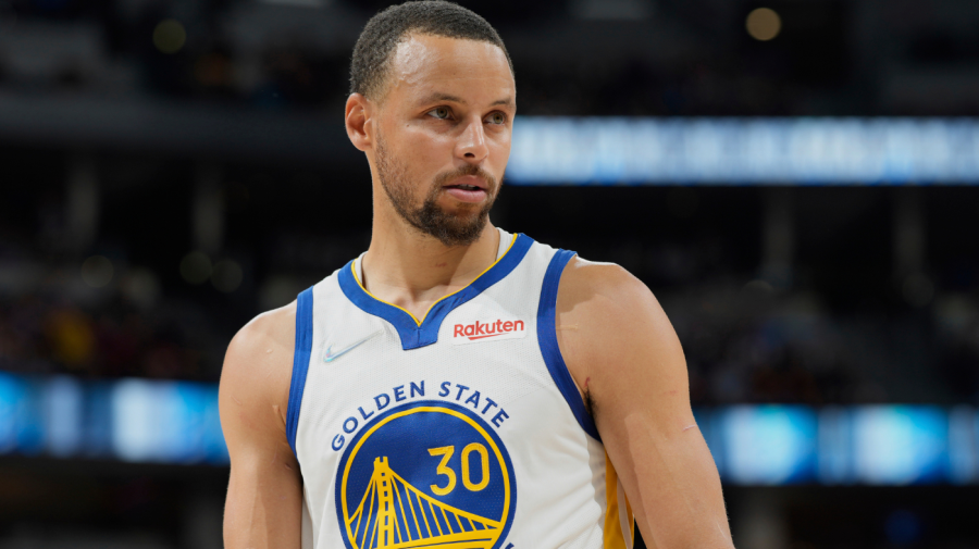 Stephen Curry Çinli şirket anlaşmasıyla vicdanını satıyor