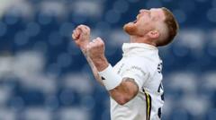 Stokes'lu Durham, Derbyshire'ı Farklı Geçti