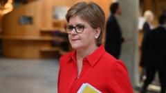 Sturgeon ve Gove gerçeklik TV 'savaş oyunu'nda bir araya geliyor
