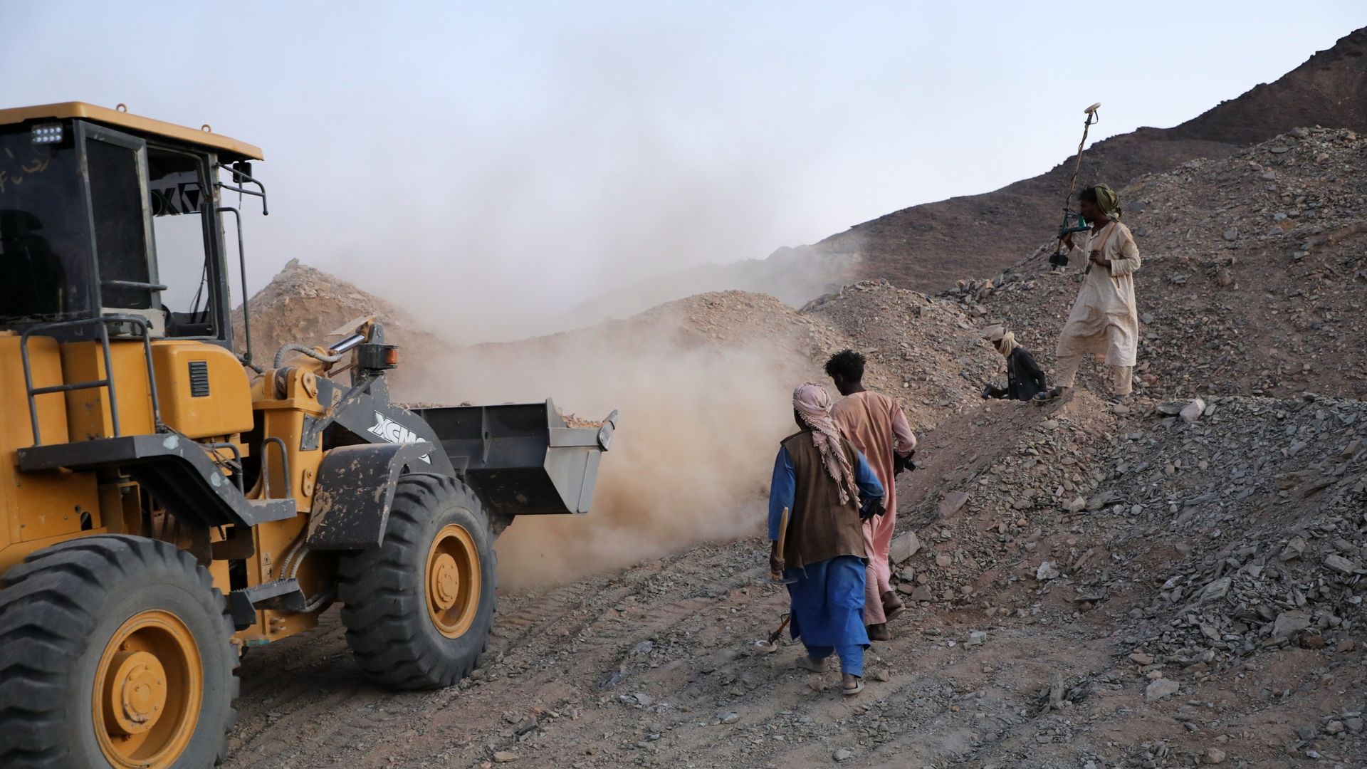 Sudan-Mısır Sınırında Hava Saldırısı: En Az 13 Madenci Öldü