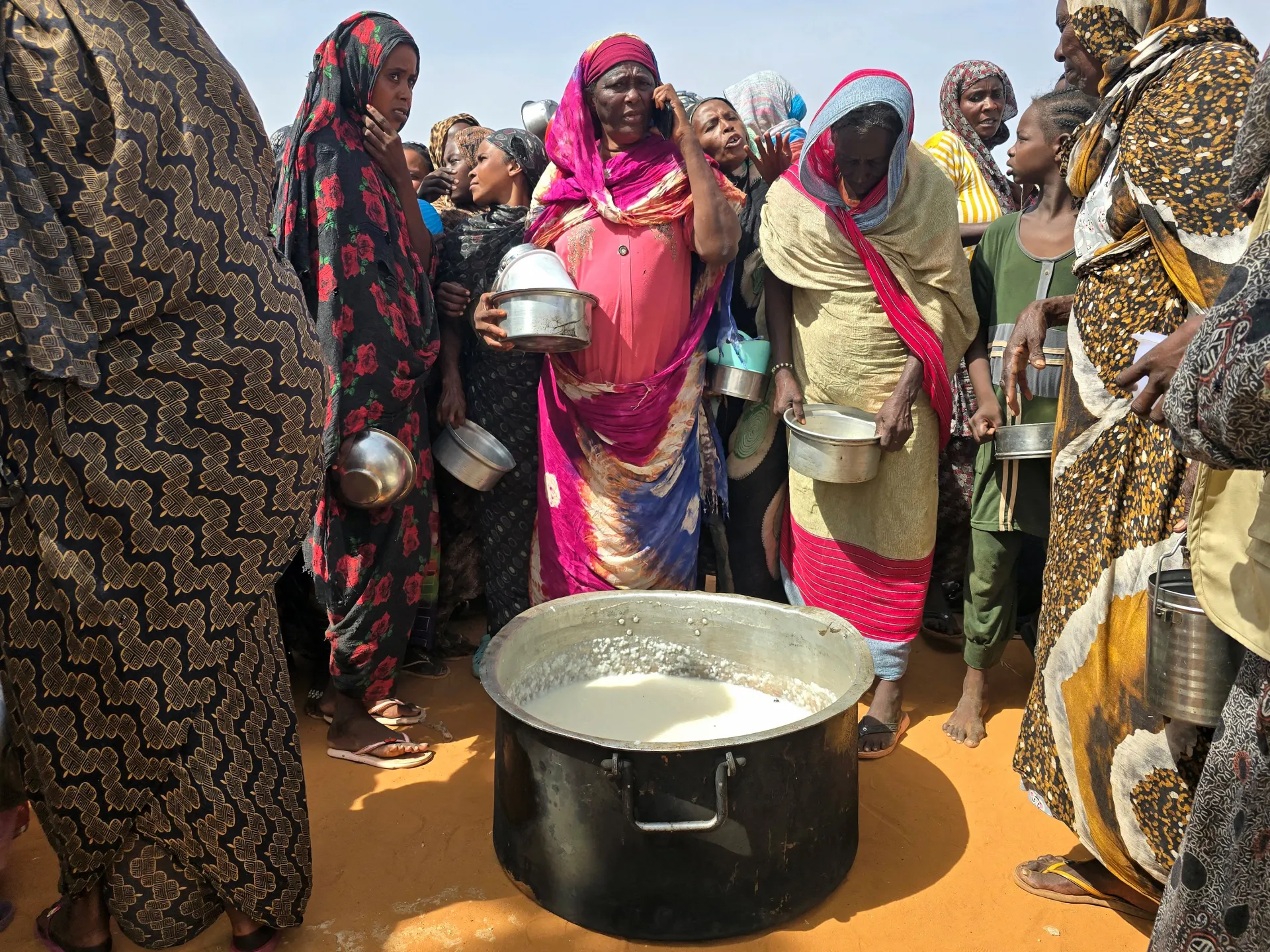 Sudan ordusu Hartum'u el-Ubeyd'e bağlayan ana yolu kontrolüne aldı