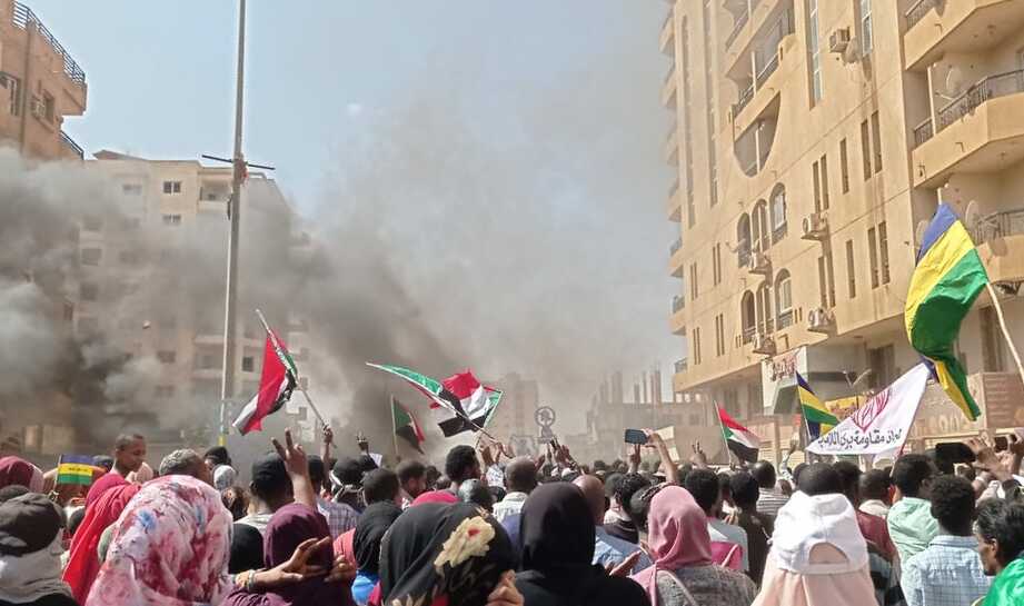 Sudan'da el-Burhan'dan diyalog güvencesi