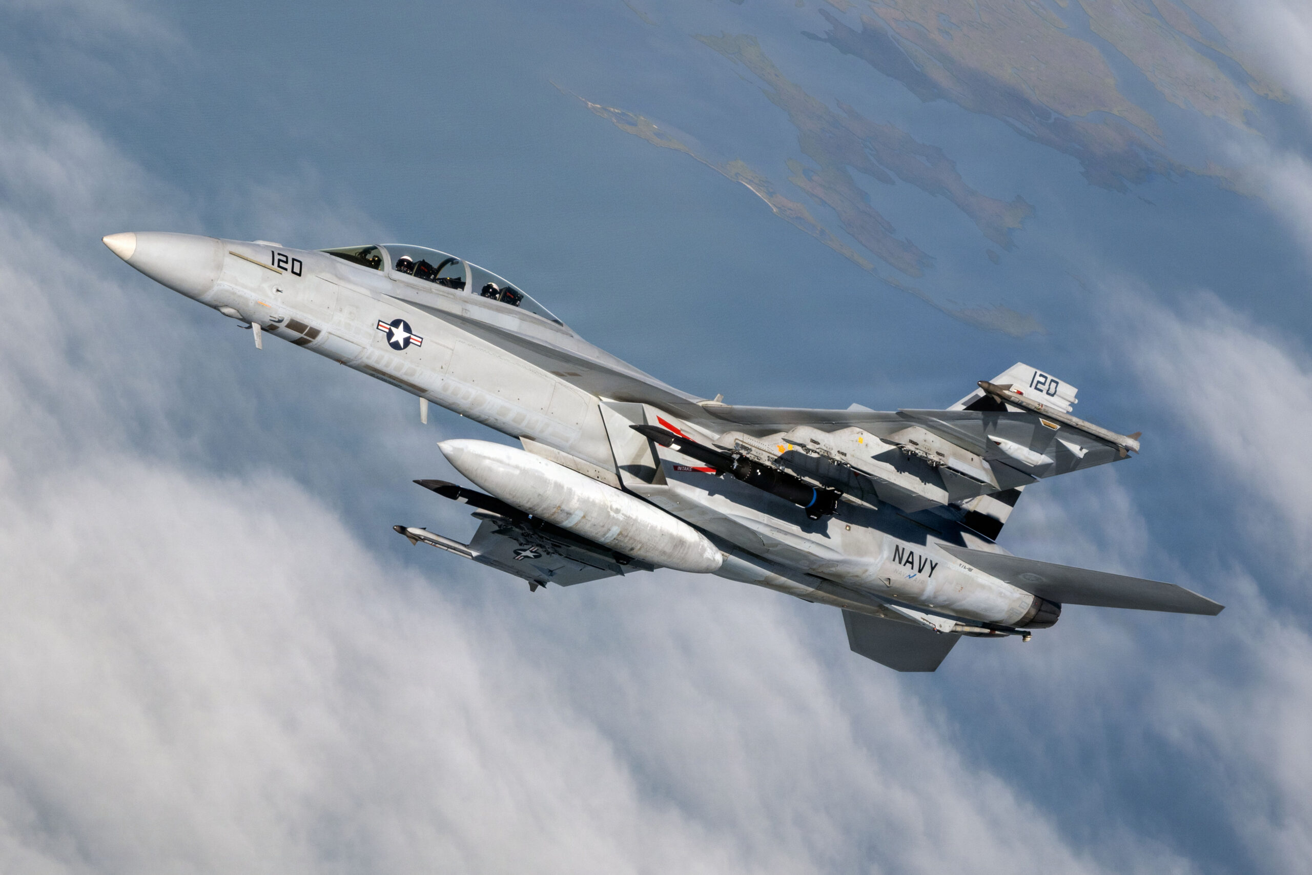 Super Hornet'ler Karasakal Füzesiyle Uçtu: Hipersonik Test
