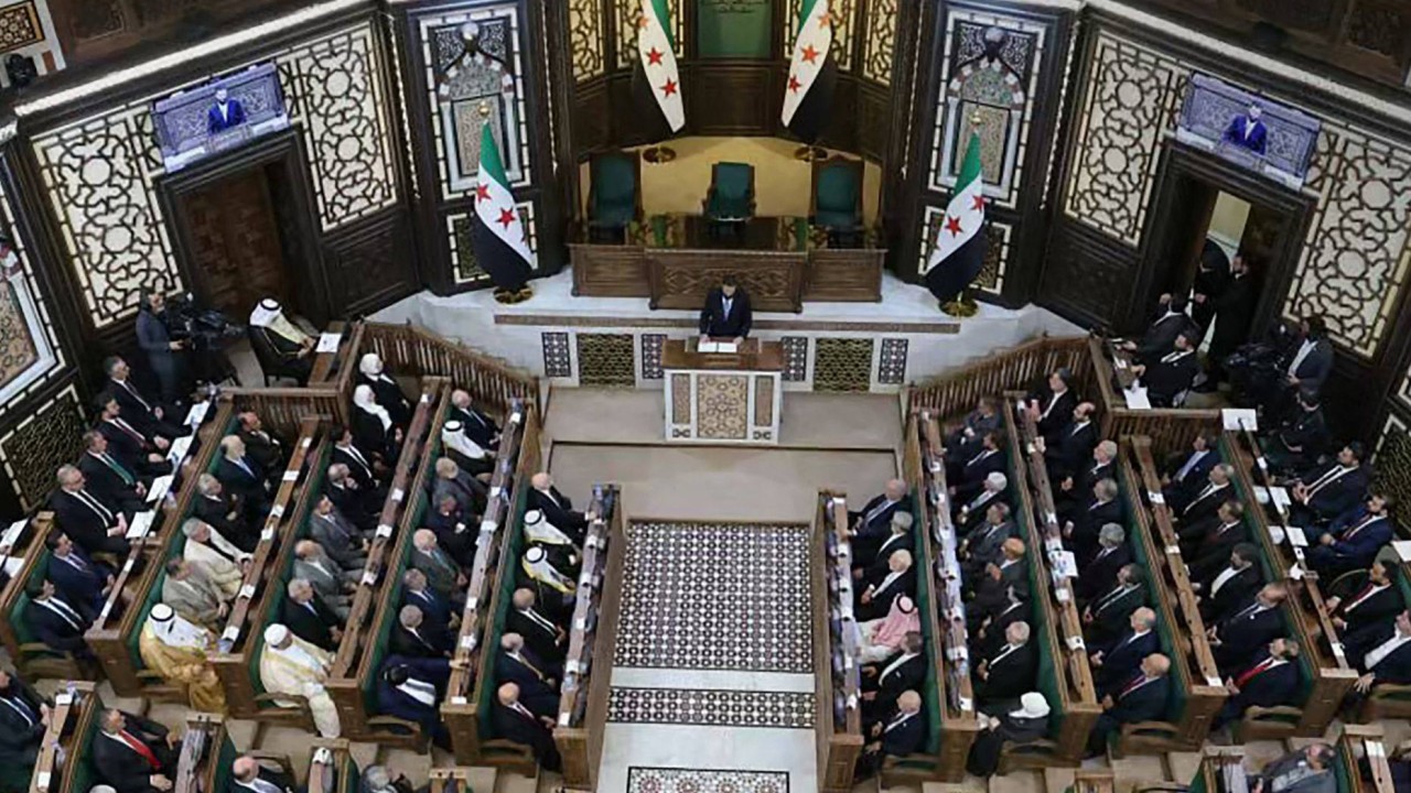 Suriye'de Esad sonrası ilk parlamento toplantısı