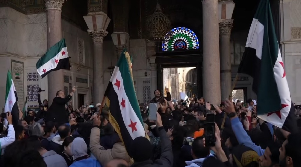 Suriye'den Esad'a gıyabında idam cezası