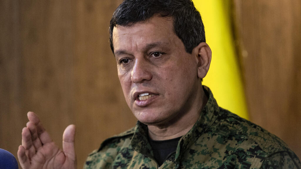 Suriye'de YPG/PYD'nin Çatı Örgütü SDG Kendini Feshetti