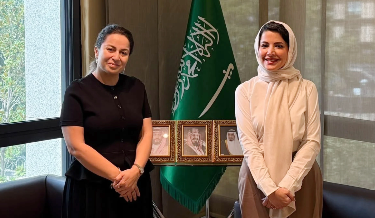 Suudi Arabistan'ın İspanya Büyükelçisi, Arap Ligi Temsilcisiyle Madrid'de Görüştü