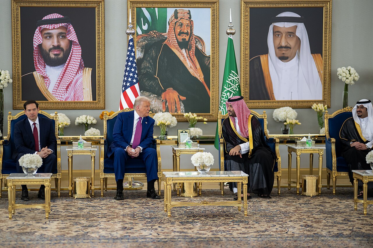 Suudi Arabistan'ın Para Politikasının Sınırları: Trump'a Güven Bocalıyor