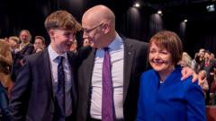 Swinney'nin Bağımsızlık Taahhüdüne Duygusal Açıklama