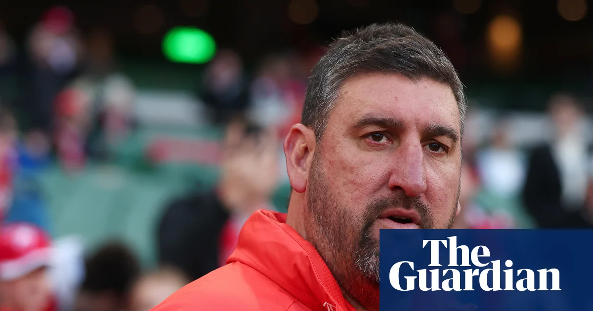 Sydney Swans Teknik Direktörü Cinsel Saldırı İddiası Sonrası Büyük Hayal Kırıklığı