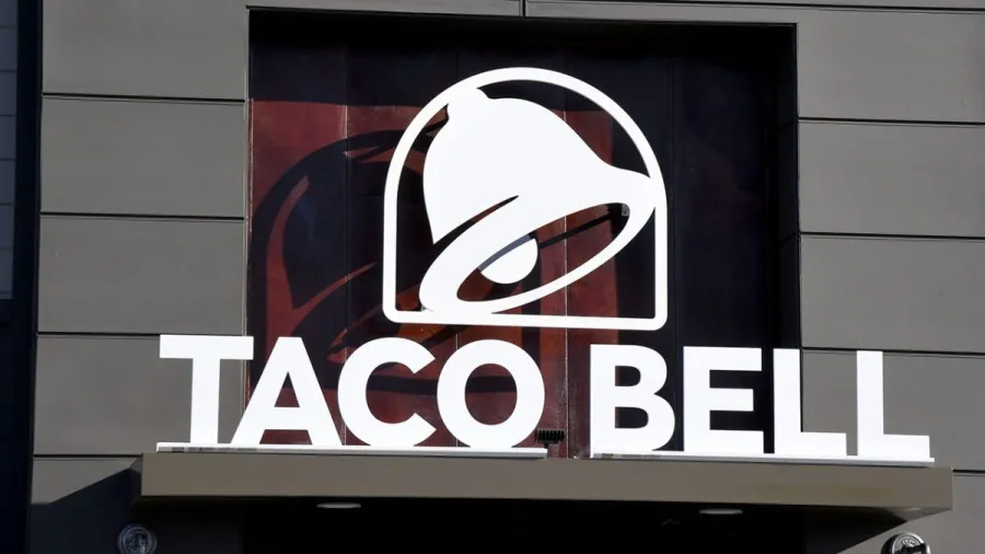 Taco Bell'den siklosporiyaz endişesiyle marul çıkarma kararı