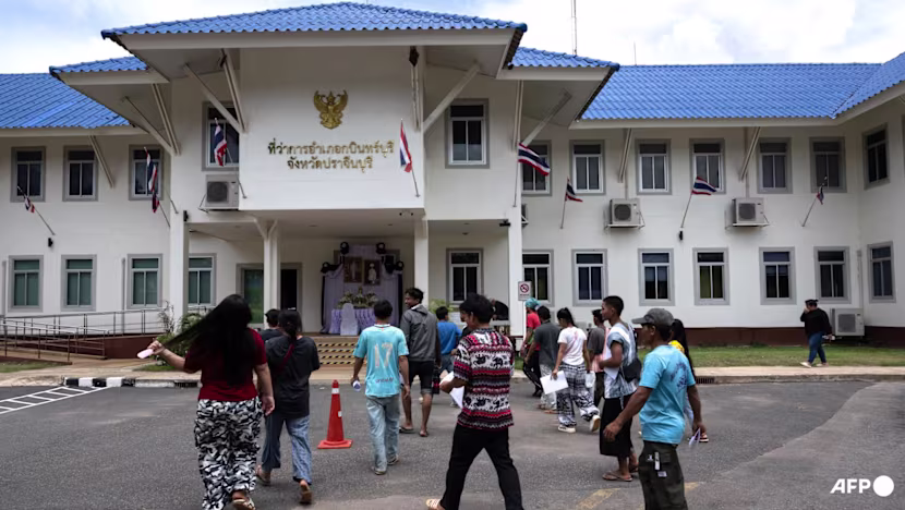 Tayland Kimlikleri ve Yasal İş İmkanı Myanmar Mültecilerine Umut Veriyor