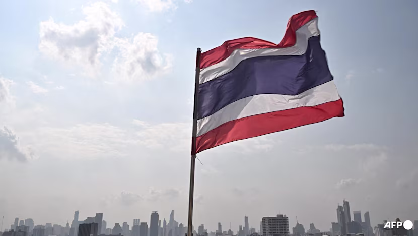 Tayland Parlamentosu Yüzlerce Aktiviste Af Çıkardı
