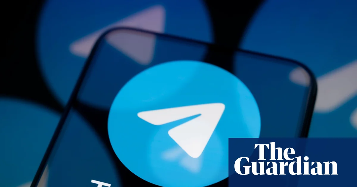 Telegram'dan Starmer bağlantılı kundaklamada hesap soruluyor
