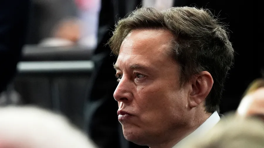 Tesla'nın ölümlü kazasında Musk: 'Bu mantıklı değil