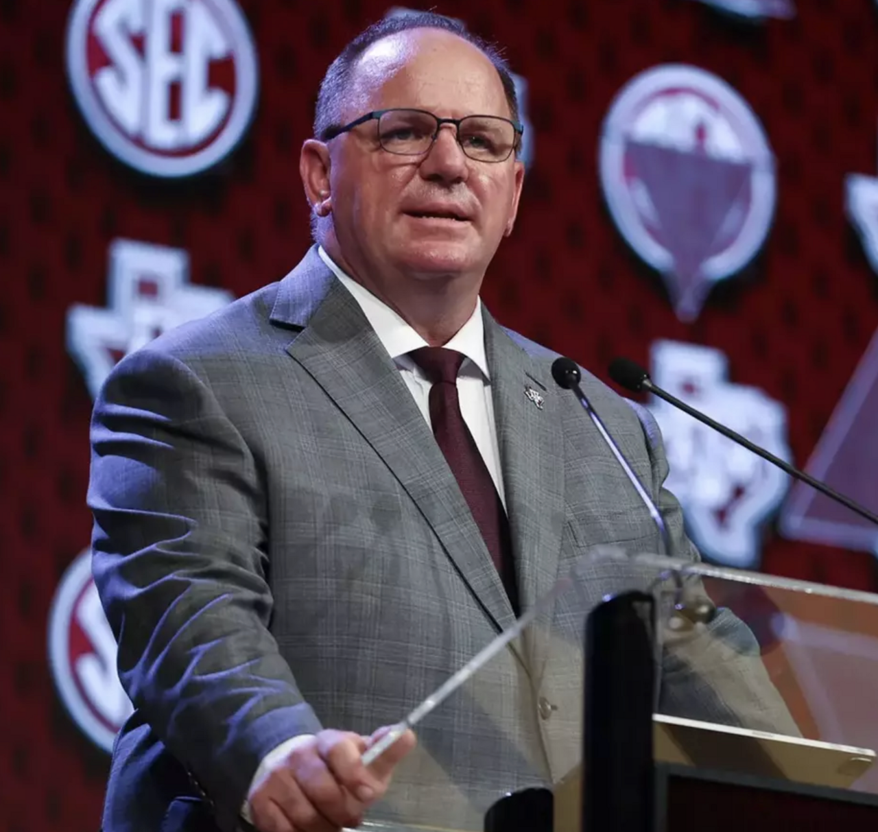 Texas A&M Koçu Mike Elko, Kentucky Yenilgisi Sonrası Takımına Yüklendi