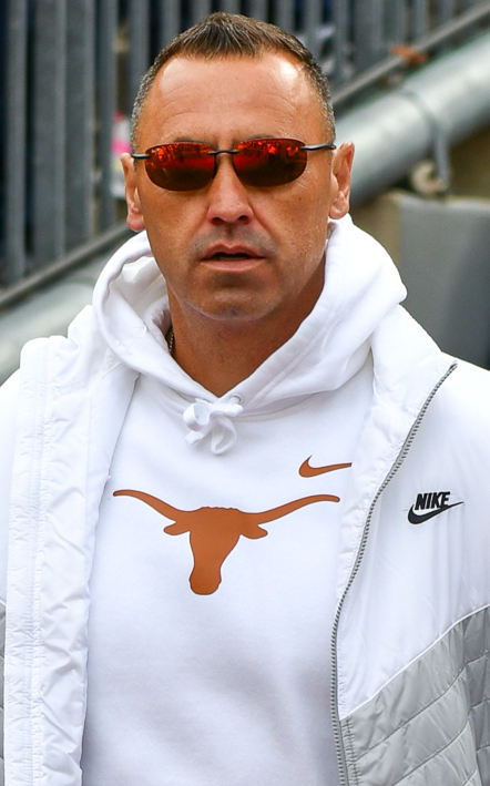 Texas Longhorns'ta şampiyonluk hedefi ve Sarkisian'ın geleceği