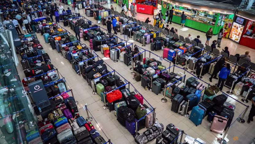 Thai Airways Bangkok Sel Felaketi Nedeniyle Uçuşları İptal Etti