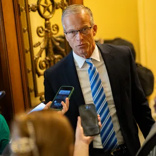 Thune'dan Trump'a ilk 'hayır': Cumhuriyetçi Senato Lideri'nden denge mesajı