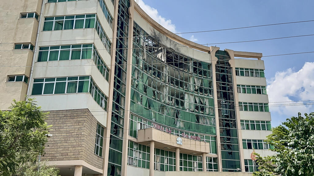 Tigray İsyancıları Bölge Başkentini Boşalttı: Hükümet Güçleri Mekelle'ye Giriyor