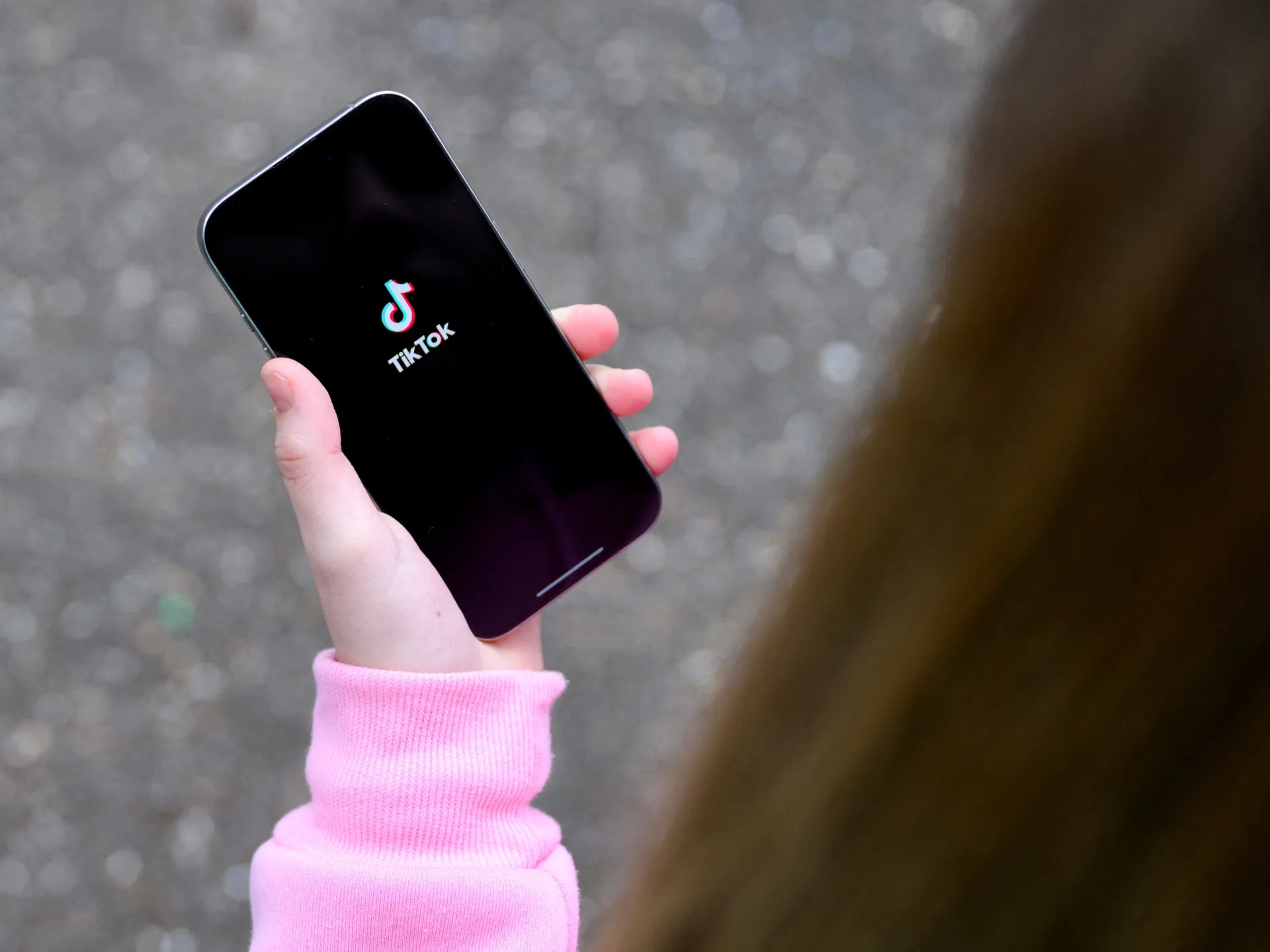 TikTok, ABD'de çocukların gizlilik yasalarını ihlal ettiği iddiasıyla 400 milyon dolar ödeyecek