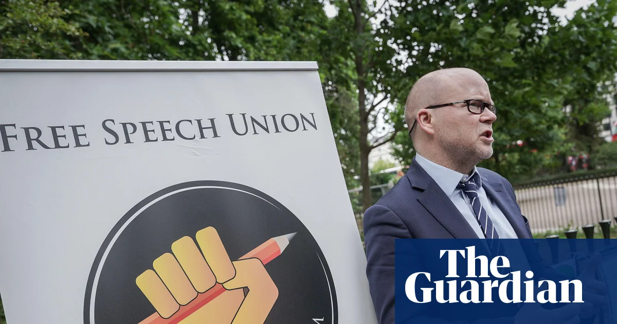 Toby Young'ın ifade özgürlüğü kuruluşu 60 bin sterlin topladı