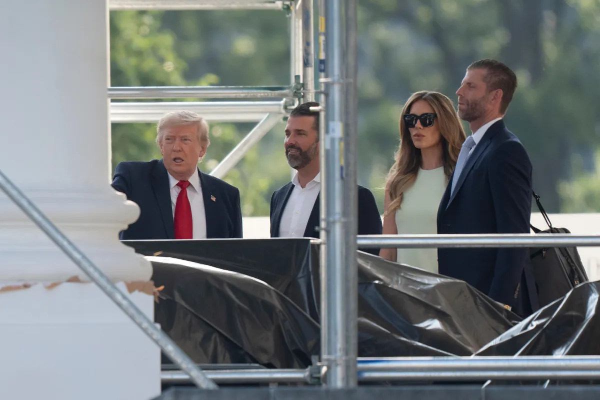 Trump: Ailem 'Çıkar Çatışması' Odağında Sürekli Baskı Altında