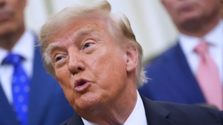 Trump, Ara Seçimler Öncesi Hispanik Miras Ayı'nı Ağırlıyor