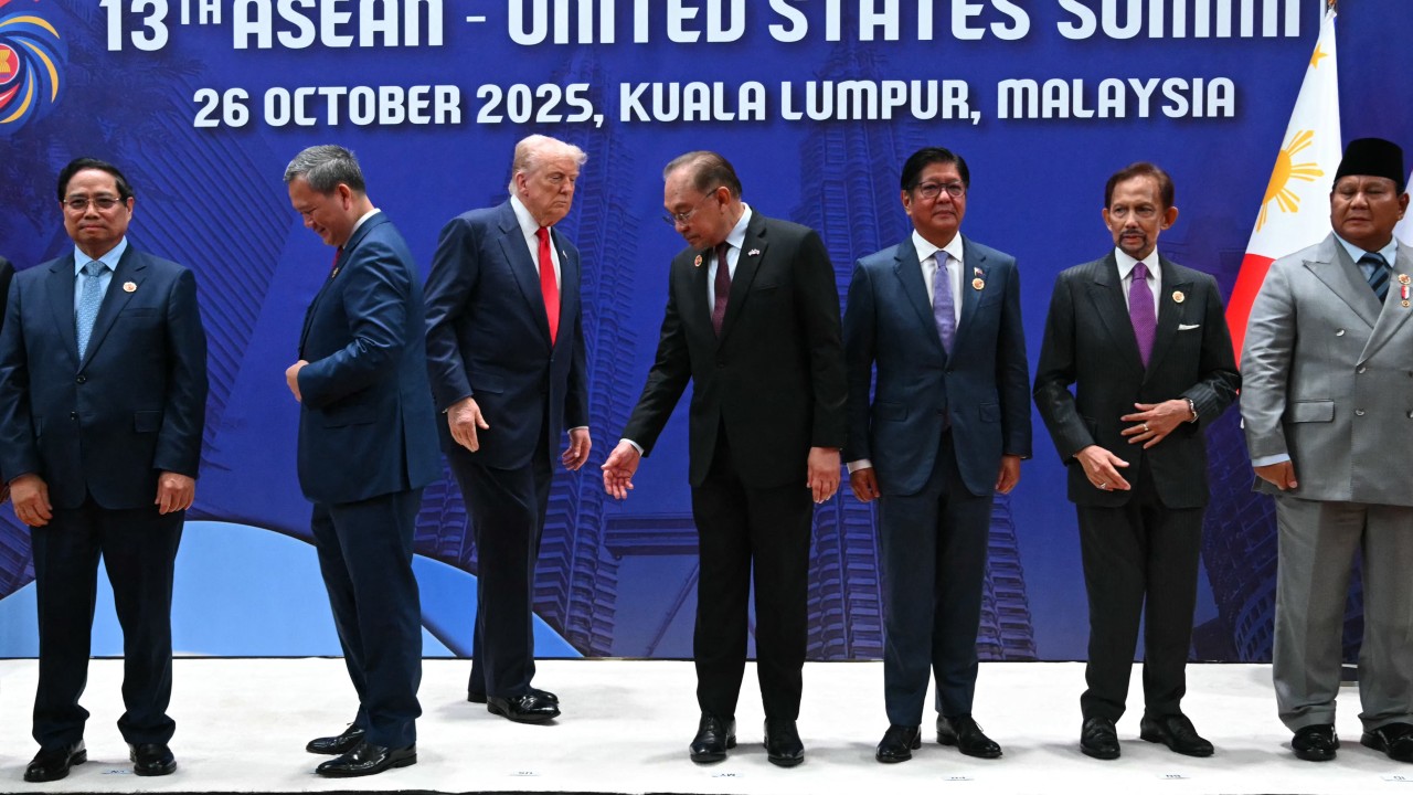 Trump'ın ASEAN zirvesine katılımı bölge için bedeli olacak