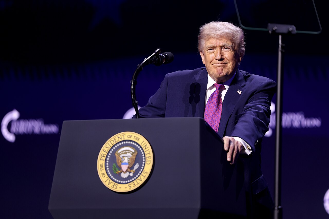 Trump: 'Beni asla boykot etmiyorlar' TV boykotu yanıtı