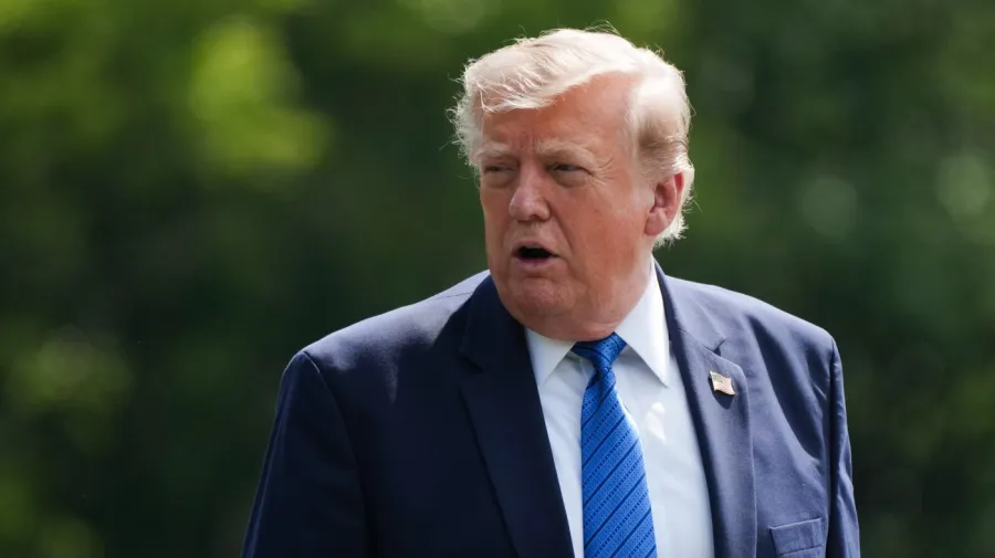 Trump Beyaz Saray'da yeni kararnameyi imzalıyor: Cornyn anlaşması veto yolunu açtı
