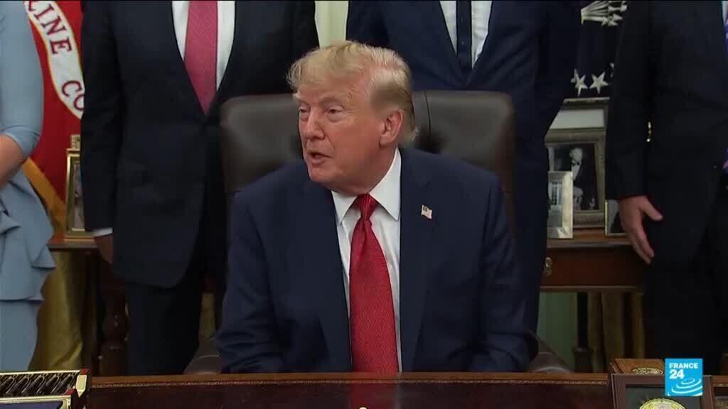 Trump, Beyaz Saray'dan üç medya kuruluşunu yasakladı