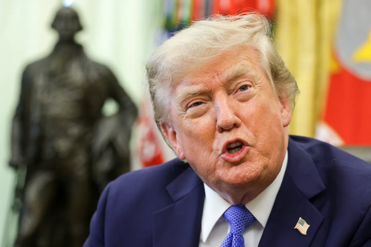 Trump'ın Beyaz Seçmen Desteği Anketlerde Yükseldi